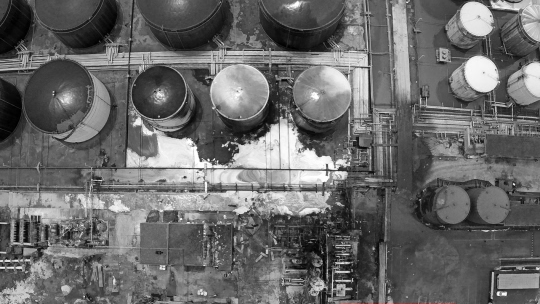 昭通南沙炼油厂油罐爆炸动怒