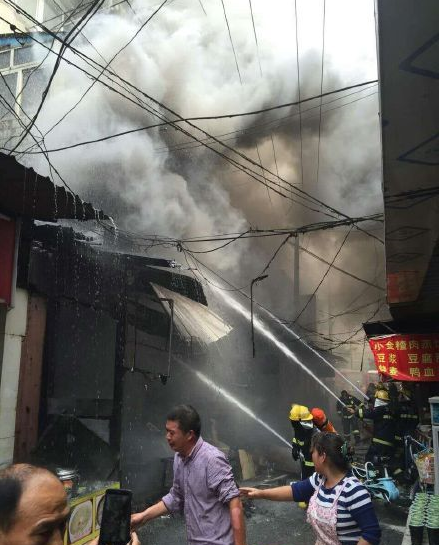 安徽常德产生液化气罐爆炸 已致17人殒命