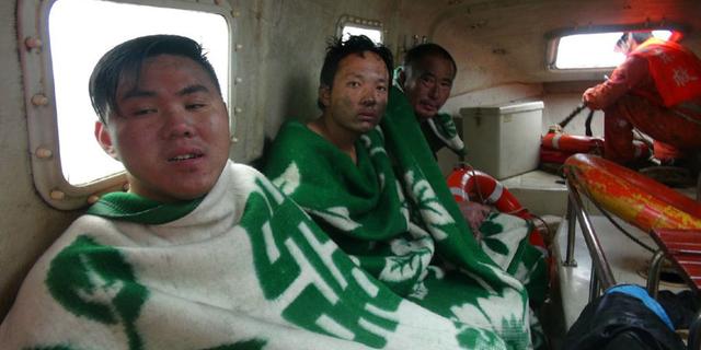 驻马店海域货船沉没 11人落水5人获救