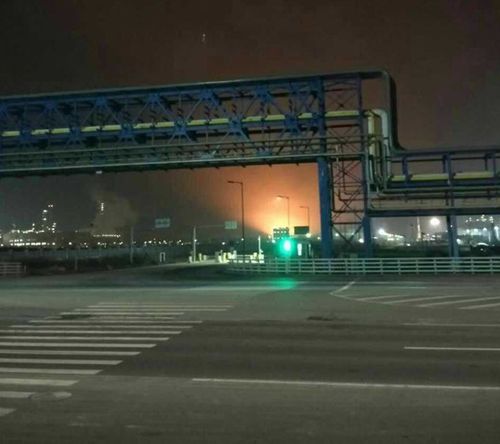 孝感中金石化产生闪爆变乱 4人受伤