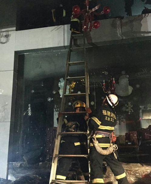福建餐饮公司产生爆炸 致7死3伤