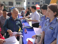 思南县21个部门发展512防灾减灾宣传活动