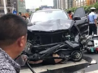 3死13伤！！奔腾车“涤荡”非机动车道商丘车祸再次传递！！