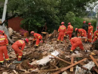 湖北十堰局地暴雨引发山洪已致13人遇难