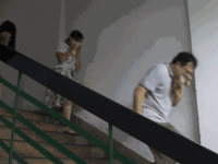 逃生时，火警自救该把稳什么？