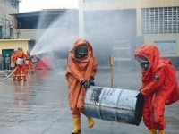 乙烯泄漏，，13人殒命